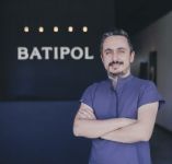 Diş hekimi Tuncay DİKMEN