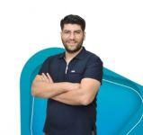 Diş hekimi Mehmet Burak ORAN